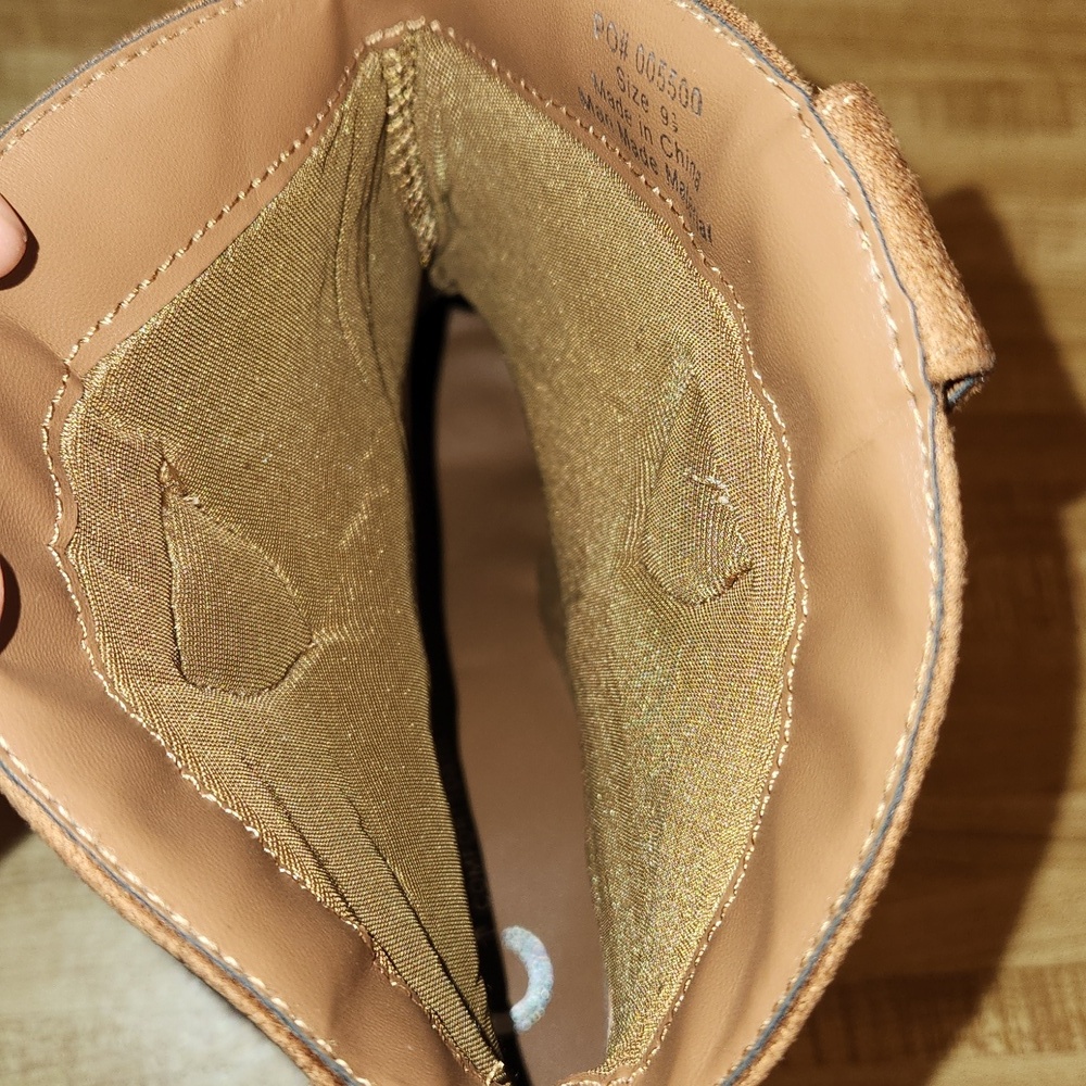JOURNEE COLLECTION Women’s Becker Pointed Toe Stacked Western Booties, 9.5 - Picture 9 of 14